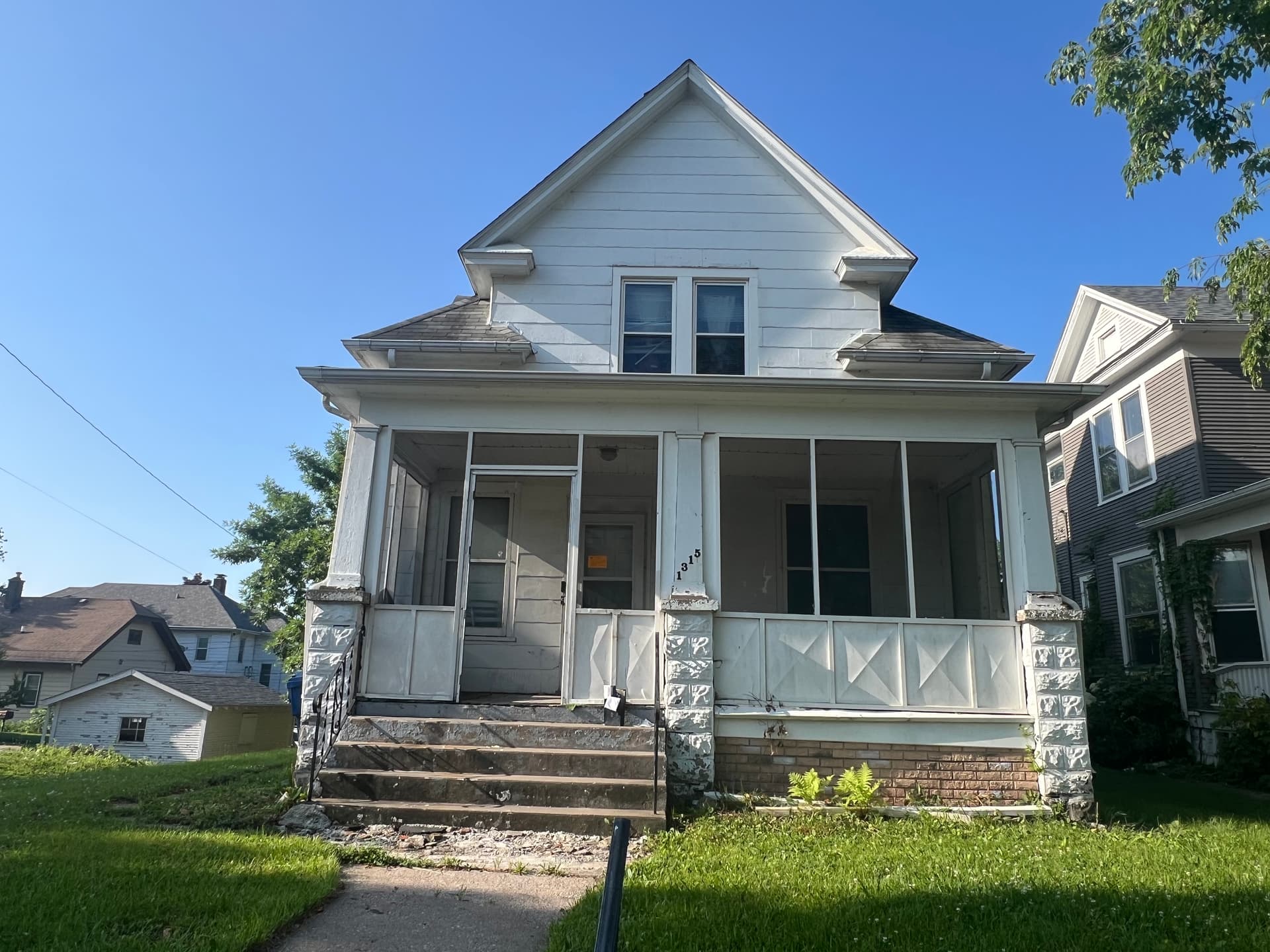 Home at 1315 W 13th St
